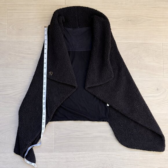 Sz Small ALO Yoga Cozy Up Fuzzy Fleece Vest - Picture 5 of 6